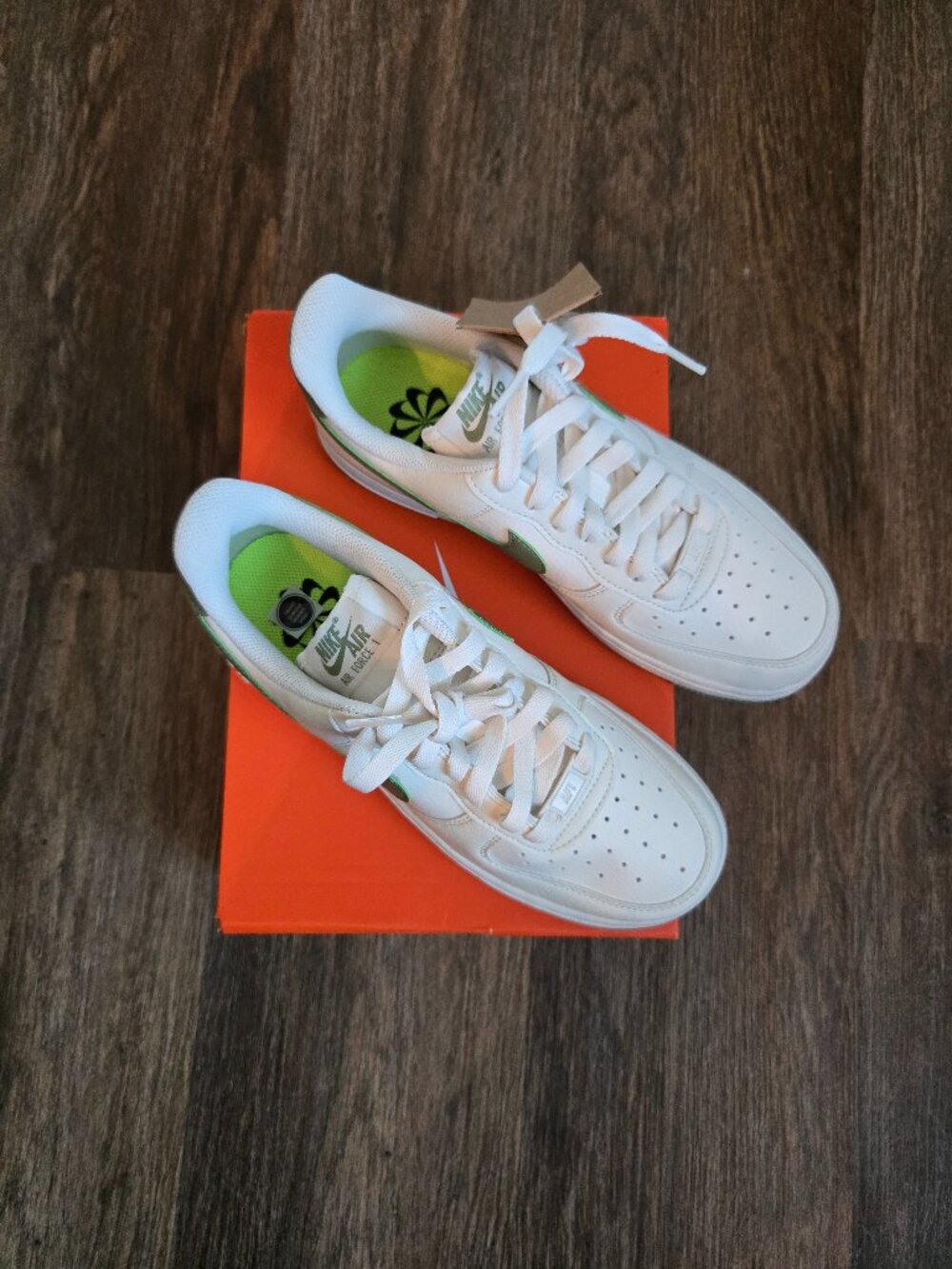 Nike Air Force 1 '07 NN Sail/Oil Green Women's Size 7 – Brand New with Tags - Picture 5 of 10